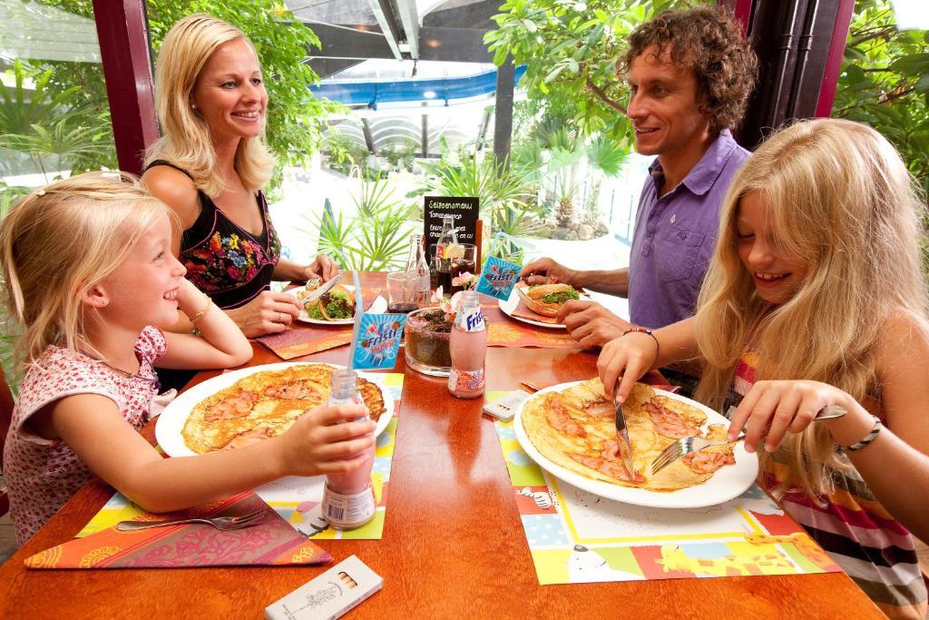 Vakantiepark De Berkenhorst Kootwijk エクステリア 写真